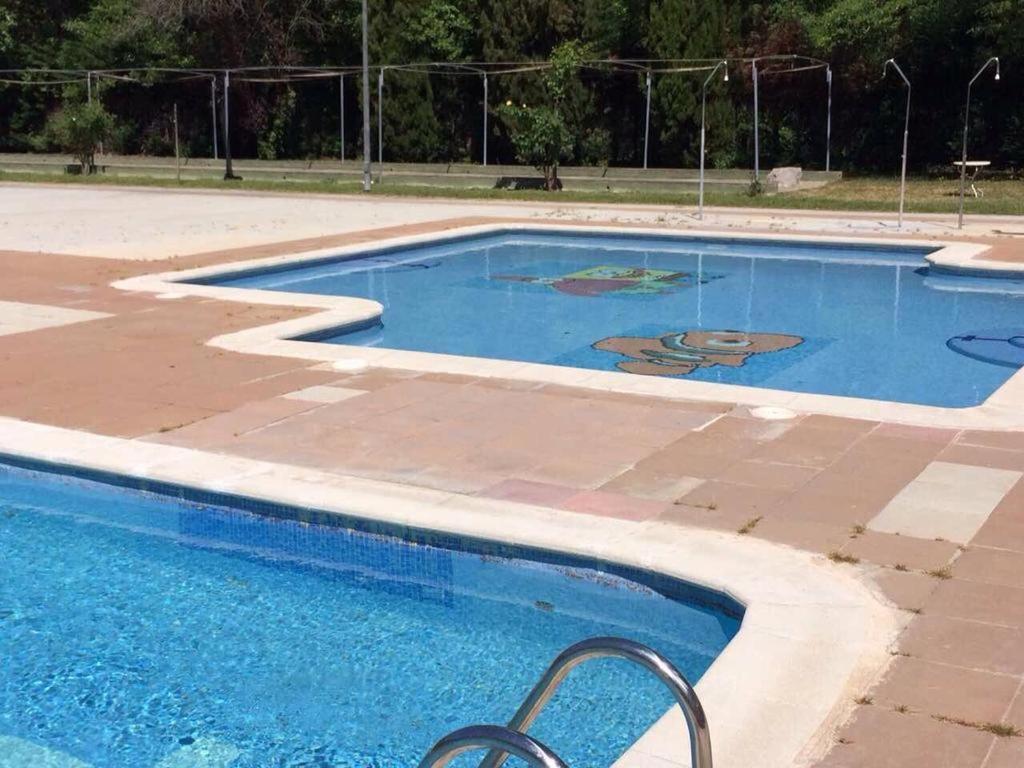 Detached Villa For 6 People In Lloret De Mar With Comunal Outdoor Swimming Pool Puigventos Extérieur photo