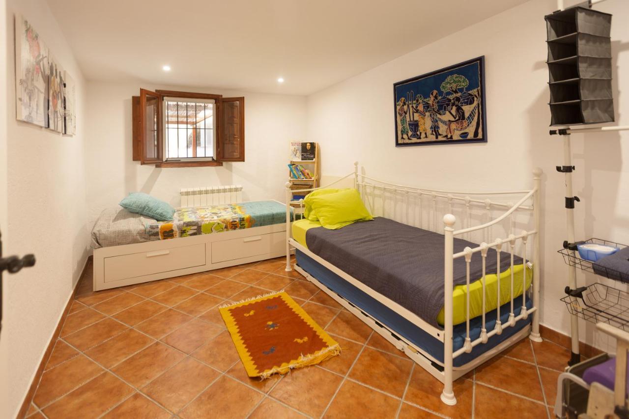 Detached Villa For 6 People In Lloret De Mar With Comunal Outdoor Swimming Pool Puigventos Extérieur photo
