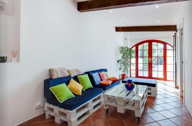 Detached Villa For 6 People In Lloret De Mar With Comunal Outdoor Swimming Pool Puigventos Extérieur photo