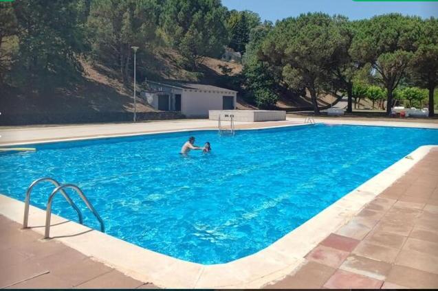 Detached Villa For 6 People In Lloret De Mar With Comunal Outdoor Swimming Pool Puigventos Extérieur photo
