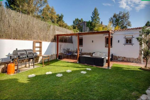 Detached Villa For 6 People In Lloret De Mar With Comunal Outdoor Swimming Pool Puigventos Extérieur photo